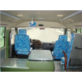 Anim na wheel drive mula sa bus ng sasakyan sa kalsada